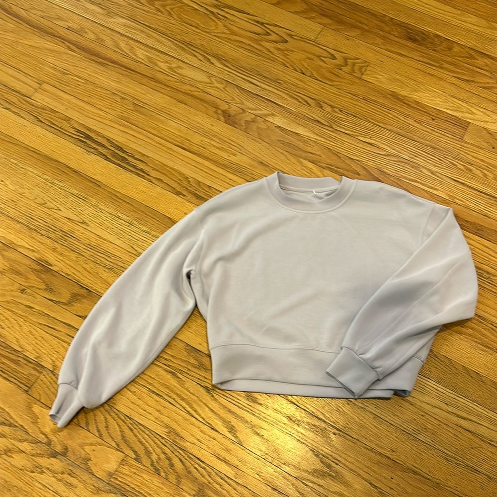 Lululemon softstreme perfectly oversized cropped crew.